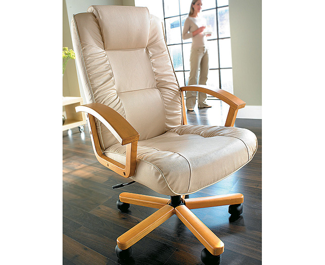 Executive Chair, Cream (Recode)