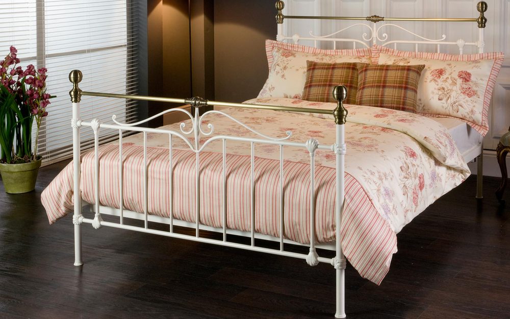 Sigma Metal Bedstead, Double, No