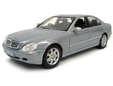 Maisto 1:18th Premiere Edition - Mercedes S Class