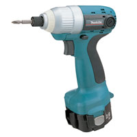 Makita 6980Fdwfe 12v Cordless Impact Driver   2 Batteries 3Ah NiMh