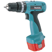 8270Dwpe 12v Cordless Combi Hammer Drill   2 Batteries 1.3Ah NiCd