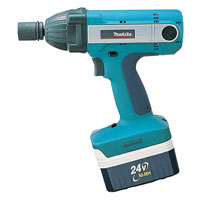 Makita Btw200Saj 24v Cordless Impact Wrench   1 Battery 3.3Ah NiMh   1 Battery 2Ah NiMh