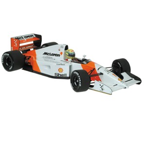 mclaren MP4/7 Ayrton Senna 1992 1:18