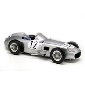 Mercedes W196 Monoposto 1:8