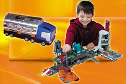 MICRO MACHINES SUPER STUNT CITY PLAYSET