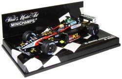 Minichamps 1:43 Scale Minardi European Aviation PS02 Race Car 2002 - Mark Webber