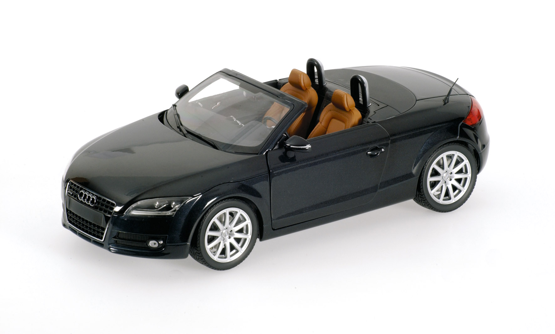 Audi TT Cabriolet 2006 in Black