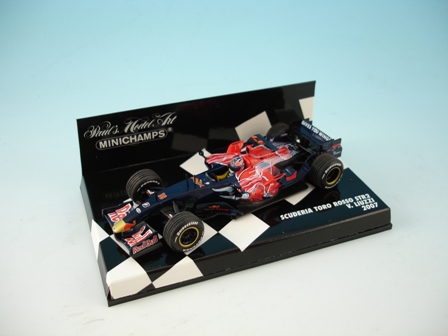 Scuderia Toro Rosso STR2 V.Liuzzi 2007