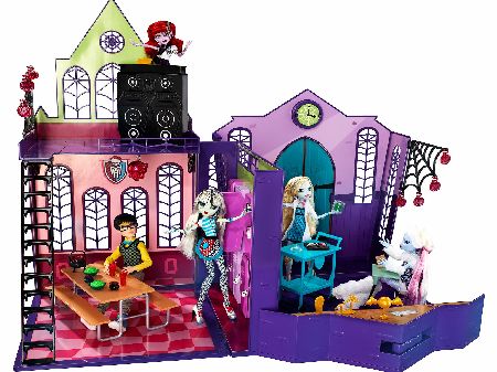 Monster High High School