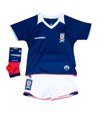 Diadora 08-09 Scotland Little Boys home