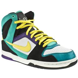 Nike 6.0 Male Zoom Oncore Hi Leather Upper Nike in Multi