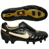 Nike Tiempo Ronaldinho Firm Ground Football