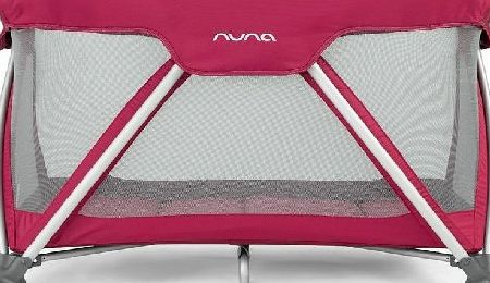 Nuna Sena Mini Travel Cot-Rasbery (2014)