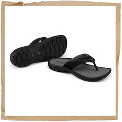 Supercoil Flip Flop Black