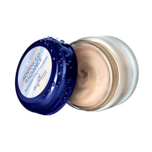 Advanced Radiance Foundation 28ml -