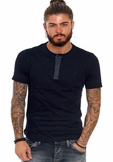 Henley T-Shirt