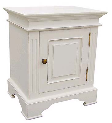 WHITE BEDSIDE CABINET CLASSIC KRISTINA