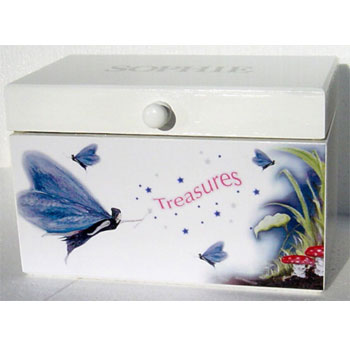 personalised Childand#39;s Keepsake Box