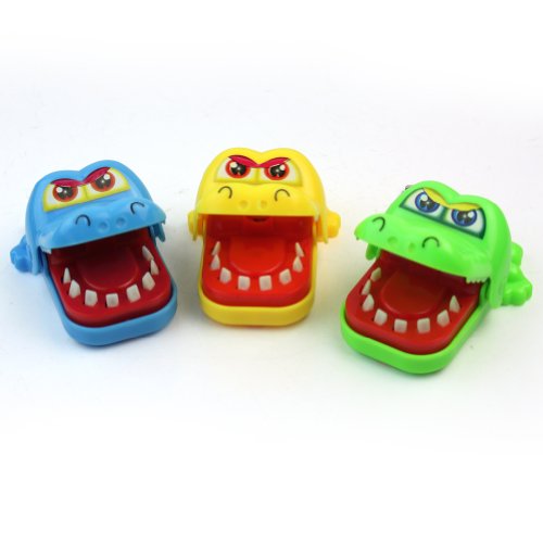 New Crocodile Mouth Dentist Bite Finger Game Funny Toy