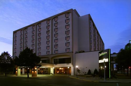 Radisson Hotel Bismarck