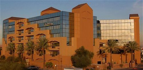 Radisson Phoenix Airport