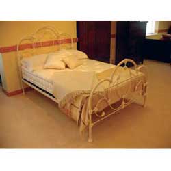 Relyon - Lydia 4FT 6` Double Bedstead