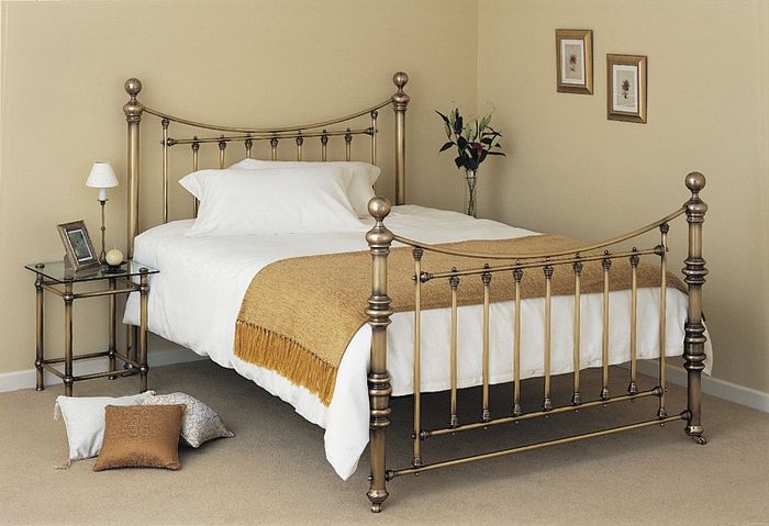 Relyon Beds Dorset Classic 5ft Kingsize Metal Bedatead