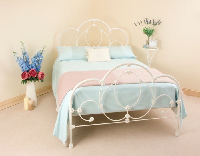 Relyon Beds Lydia 5ft Kingsize Metal Bedstead