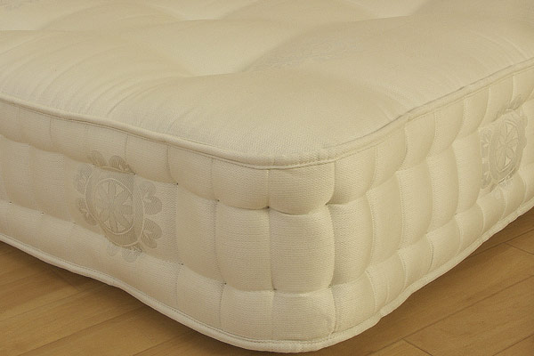 Relyon Bedstead Luxury 1000 Mattress Kingsize
