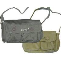 GIRLS LEISURE BAG