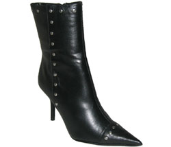 SCHUH VIXEN STUDDED BOOT