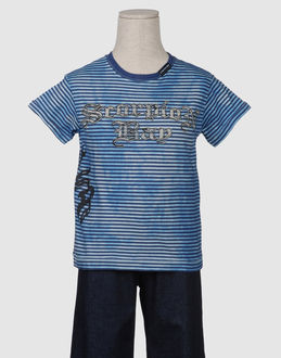 TOP WEAR Short sleeve t-shirts BOYS on YOOX.COM