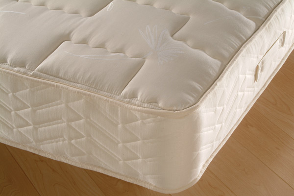 Bedstead Deluxe Mattress Extra Small 75cm