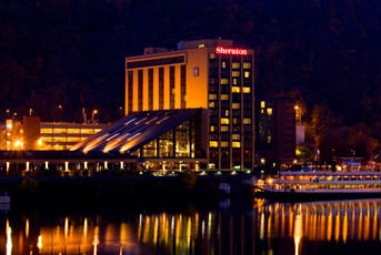 sheraton Station Square Hotel