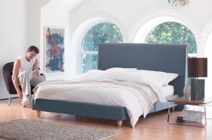 Silentnight Hibernate 5ft King Size bed Frame.