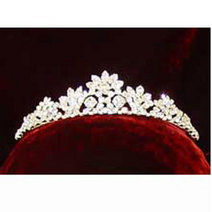 SILVER DIAMOND TIARA