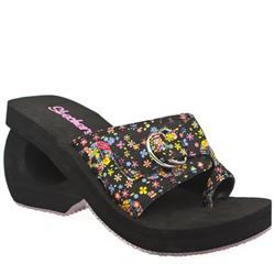 Skechers Female Spirals D Ring Fabric Upper Flat Sandals in Black