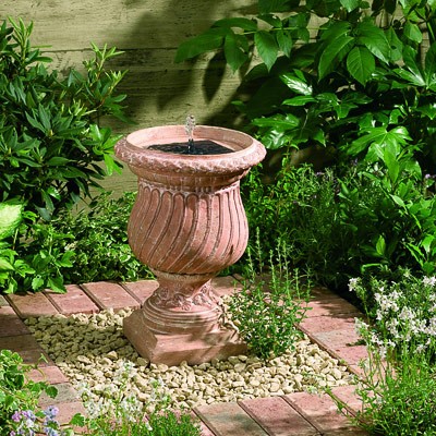 Windsor Urn Solar Water Feature