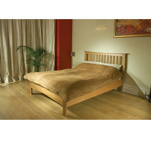 Shaker Oak 5ft Kingsize Bedstead