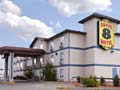 Super 8 Whitecourt, Whitecourt