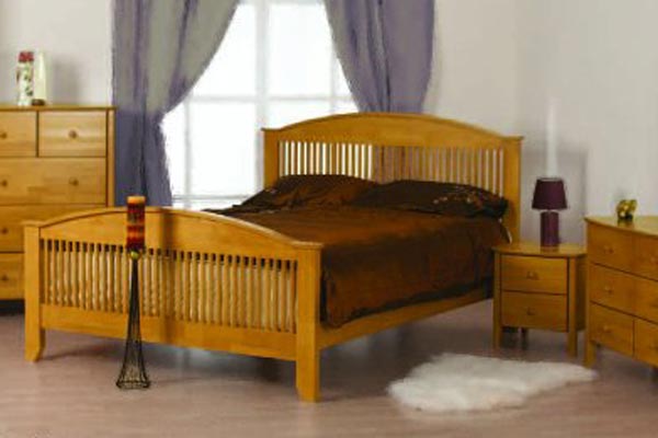 Foster Bedstead Double 135cm