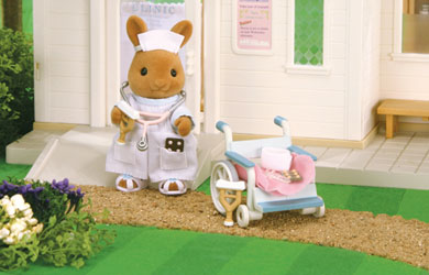 sylvanian Families - Nurse and Wheelchair