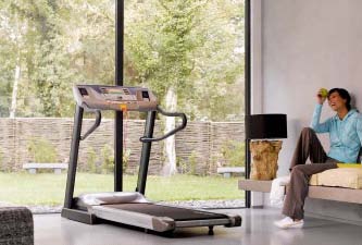 Tunturi T70 Folding Treadmill NEW `Tunturi T70