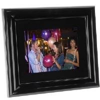 Gigaframe Q81 8 Digital Photo Frame