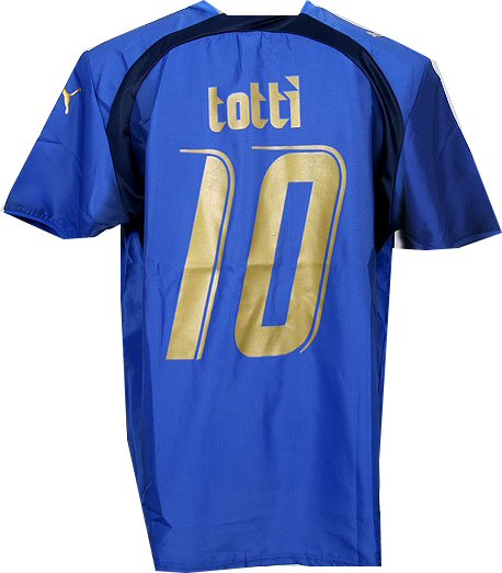 Puma 06-07 Italy home (Totti 10) - 4 star