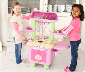 Pink Sizzlin Kitchen with Accessories