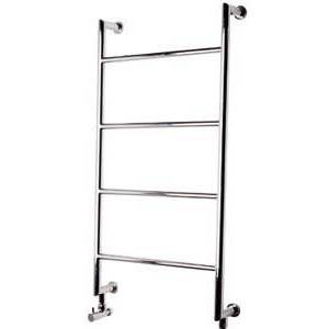 Minimalist Heated Towel Rail 930mm