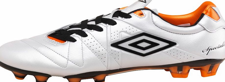 Umbro Mens Speciali Pro Three HG Football Boots