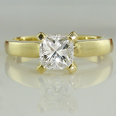 Sharp  clean cuts make the princess cut diamond a contemporary favorite.A fiery Princess cut