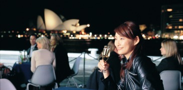 N7W sydney opera house Seven Wonders of the World opera dinner cruise sydney live entertainment 3 co